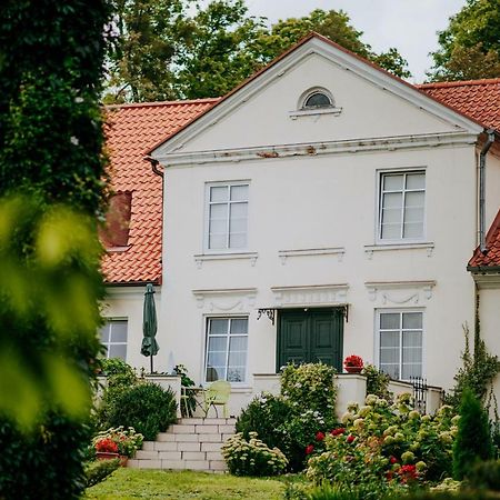 Vila Dwor Mulawki Exteriér fotografie