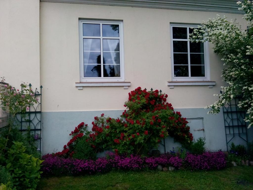 Vila Dwor Mulawki Exteriér fotografie