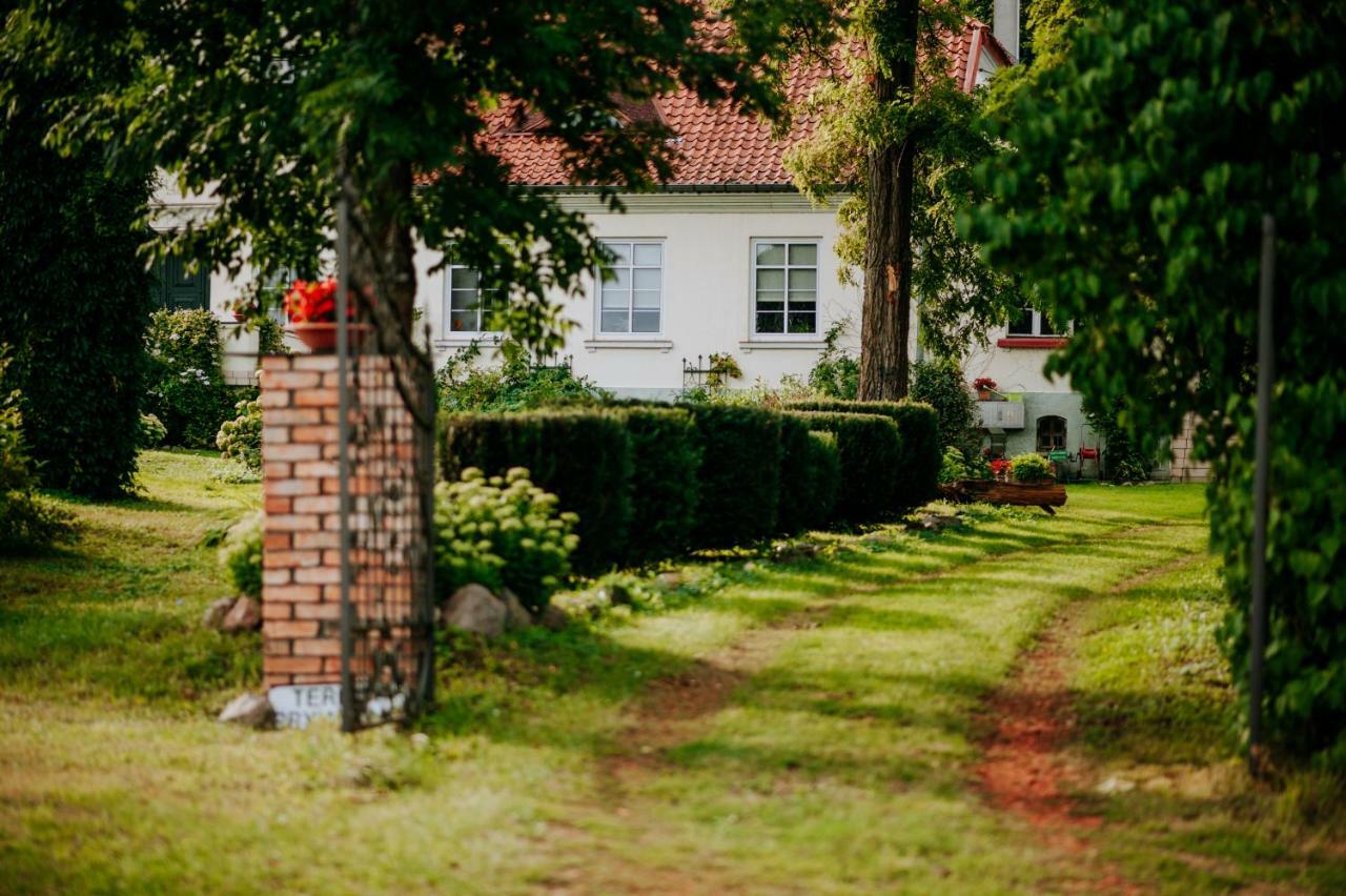 Vila Dwor Mulawki Exteriér fotografie
